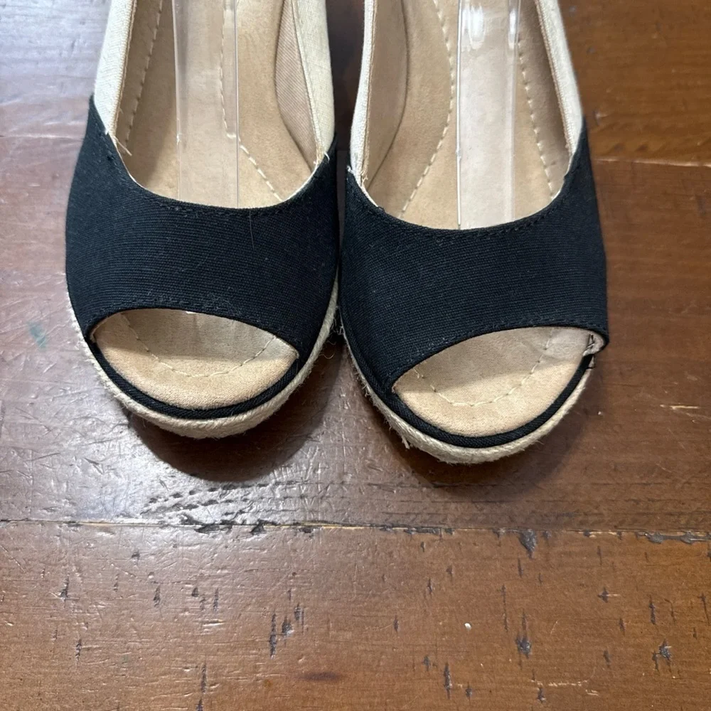 Lands' End Black and Cream Espadrille Slingbacks size 7